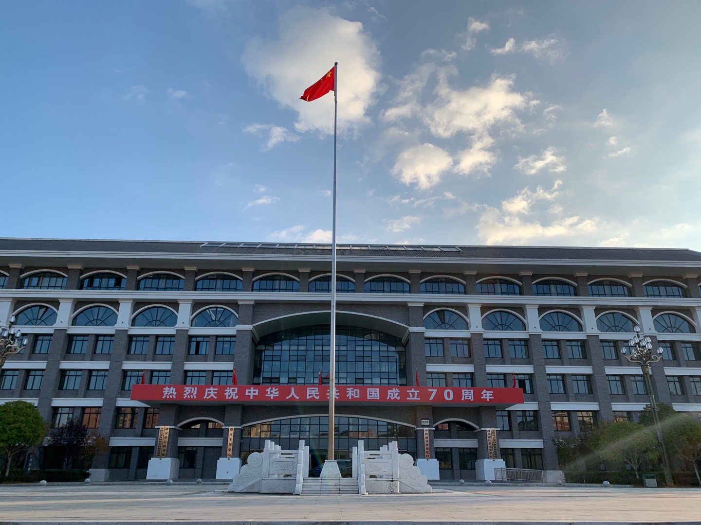 文章附图